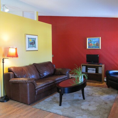Living Room 4