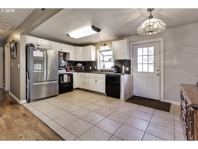 13232 SE Bobby Bruce Ln, Boring, OR 97009 - photo 5