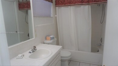 215 SE 3rd St unit 101B, Hallandale Beach, FL 33009 - photo 5