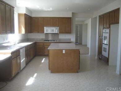 Large kitchen with double ovens