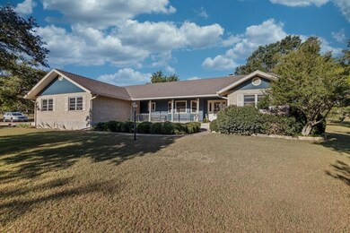 894 Southwoods Dr, Fredericksburg, TX 78624 - photo 2