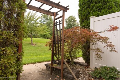 35 Madison Ct unit 21, Tinton Falls, NJ 07712 - photo 2