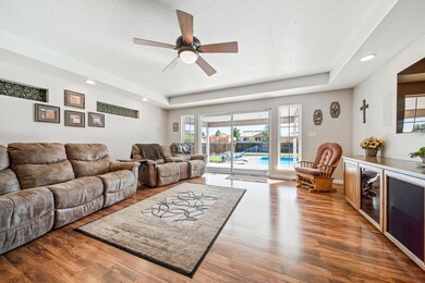 507 Glenn Way, Central Point, OR 97502