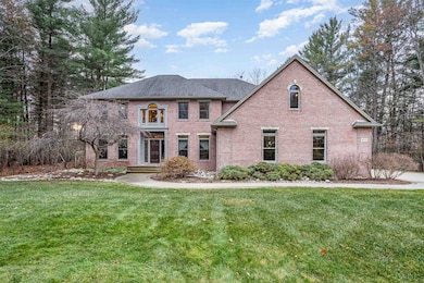 2141 N Yasimin Dr, Midland, MI 48642 - photo 3