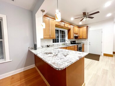 6326 N Rockwell St unit 1, Chicago, IL 60659 - photo 5