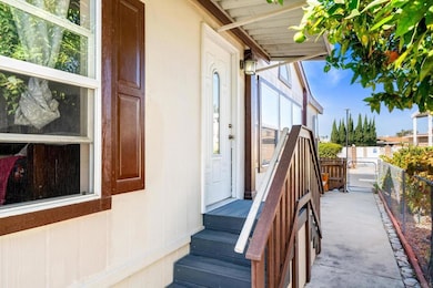 4660 N River Rd unit 17, Oceanside, CA 92057 - photo 6