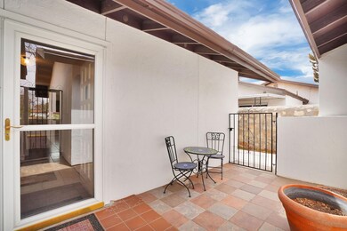 10626 Park View Cir, El Paso, TX 79935 - photo 4