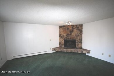 2 Bedroom/Living