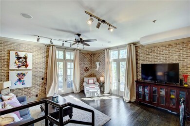 314 Mallery St unit 202, St. Simons Island, GA 31522 - photo 3