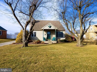 12612 Winterstown Rd, Felton, PA 17322 - photo 2