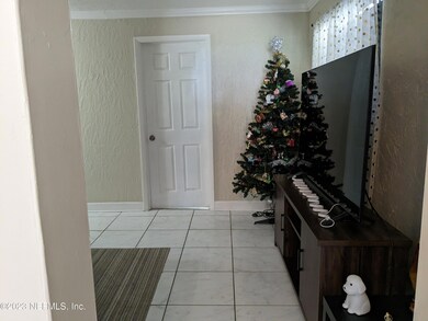 3711 Eve Dr W, Jacksonville, FL 32246 - photo 3