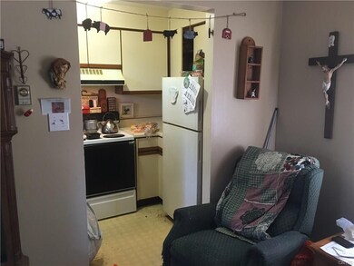 313 Seneca St, Fulton, NY 13069 - photo 4