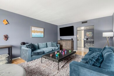 119 E Palm Ln unit 1, Phoenix, AZ 85004 - photo 3