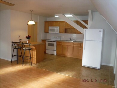 150 N Green St unit 2nd, Nazareth, PA 18064 - photo 7