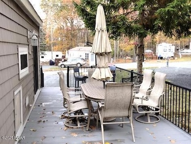 130 Black Cherry Dr, Milford, PA 18337 - photo 3