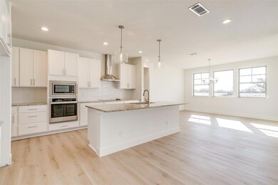 209 Latigo Way, Weatherford, TX 76088 - photo 3