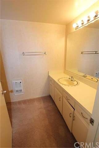 Hallway 3/4 bathroom.