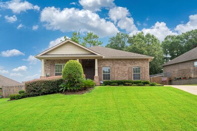 3-web-or-mls-645 Red Fern Rd-02