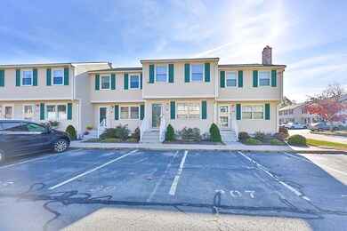 307 Ocean Meadows, Fairhaven, MA 02719 - photo 3