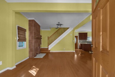 7-web-or-mls-1083-forest-st