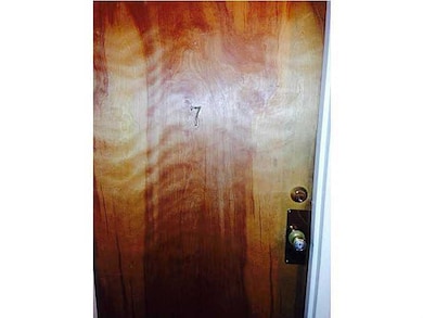 2060 Mineral Spring Ave unit 7, North Providence, RI 02911 - photo 2