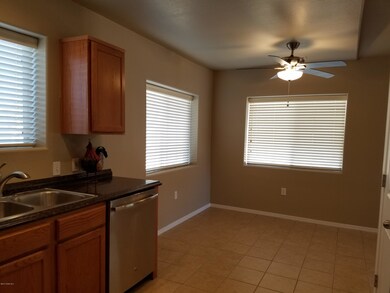 460 Lobo.DiningView1