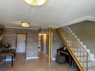 ENTRANCE OTHER VIEW
