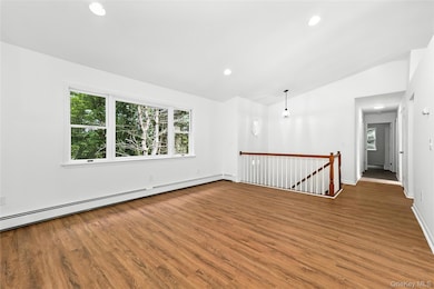 5760 Route 82, Clinton Corners, NY 12514 - photo 4