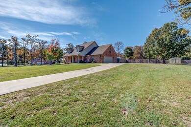 125 Autumn Lake Dr, Lufkin, TX 75904 - photo 5