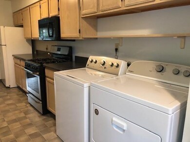 85 Andersen Rd unit 85, Chicopee, MA 01022 - photo 4