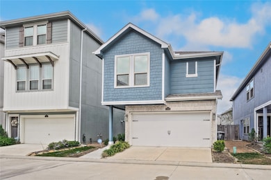 11915 Oakmont Valley Trace, Houston, TX 77051 - photo 2