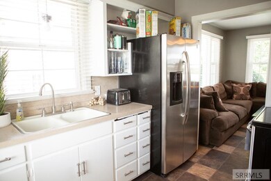 697 W 200 N, Blackfoot, ID 83221 - photo 6