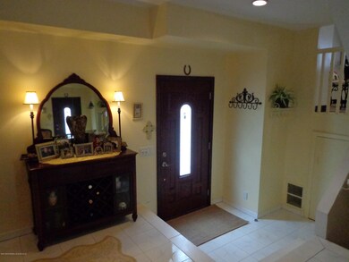 24 E Reading Ave, Staten Island, NY 10308 - photo 7