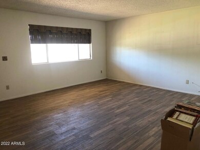 5639 W Hubbell St, Phoenix, AZ 85035 - photo 2