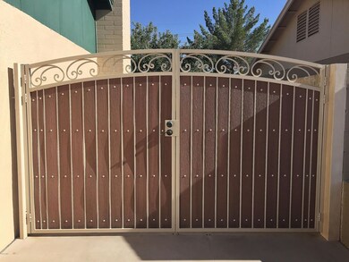 RV Gate