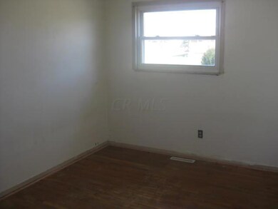 3955 Briggs Rd, Columbus, OH 43228 - photo 5