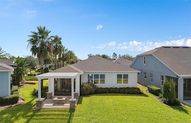 Actual home photo. Colors, finishes, textures and options may appear differently in person due to variations in monitors and viewing devices.