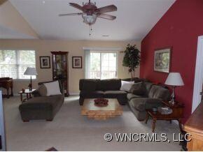 LARGE OPEN LIVING AREAS