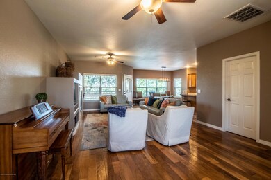 717 Sunrise Ct, Farmington, NM 87401 - photo 3