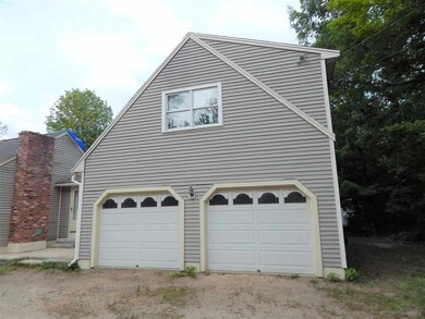 Great Space above garage for a master or suite of 