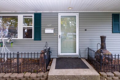 167FieldeDrive-Exterior-7
