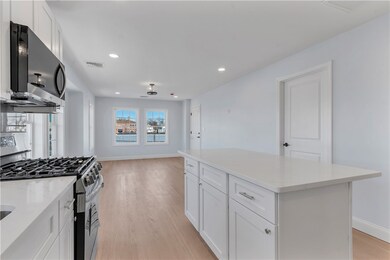 10 Anthony Ave unit 2, Providence, RI 02907 - photo 3