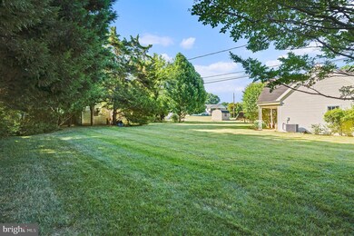 4064 Joshua Rd, Lafayette Hill, PA 19444 - photo 5