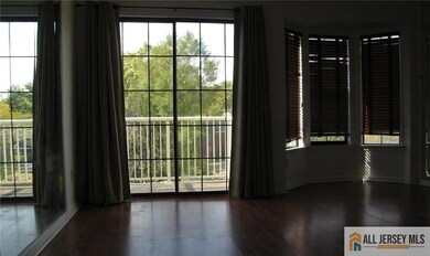 83 Crosspointe Dr unit 83, East Brunswick, NJ 08816 - photo 3