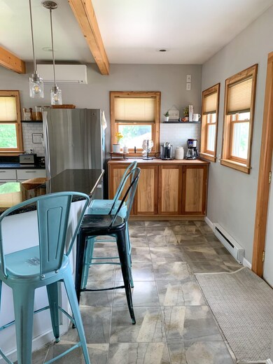 61 Bellevue Ave, Rutland, VT 05701 - photo 3