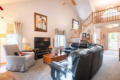 5519 N Pepperwood Ct, Peoria, IL 61615 - photo 5