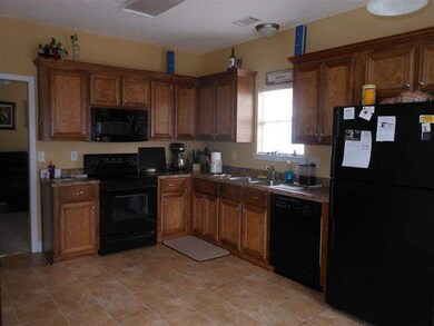 211 Merlot Dr, Byron, GA 31008 - photo 3