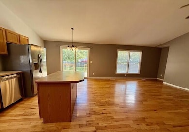 1190 Center St, Muskegon, MI 49442 - photo 5