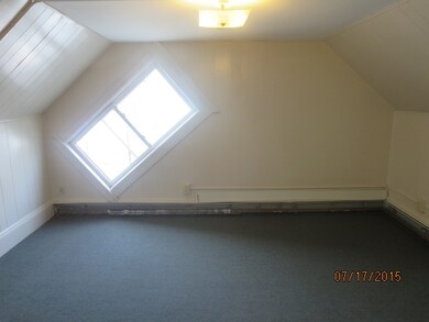 2 Vine St unit 2, Northfield, NH 03276 - photo 6