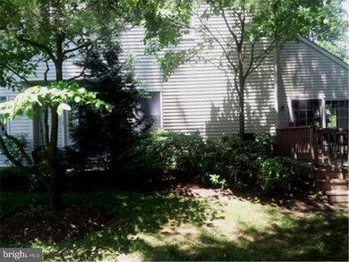 8637 Trumbauer Dr, Glenside, PA 19038 - photo 3